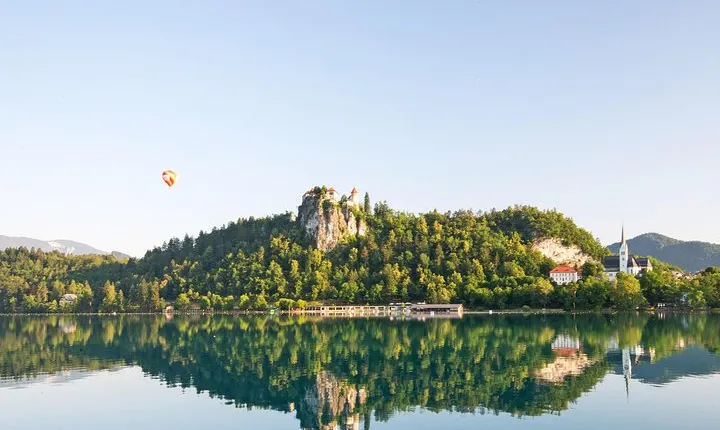 Bled Lake with Postojna Cave & Castle - small group - day trip from Ljubljana