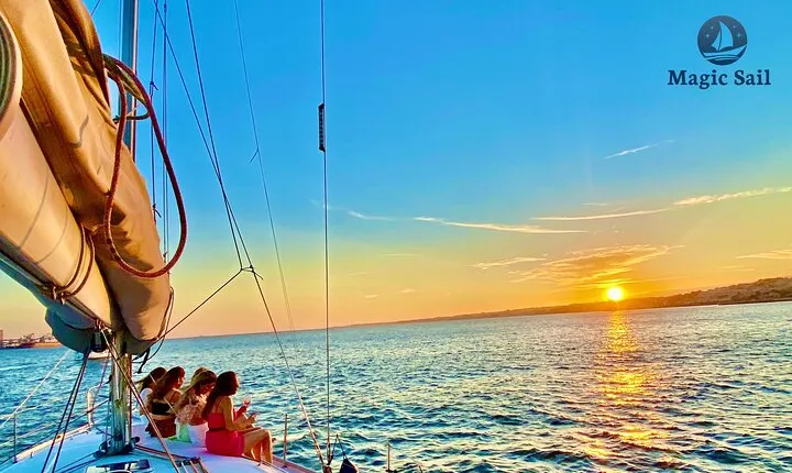 Amazing Tour on Sailing Boat