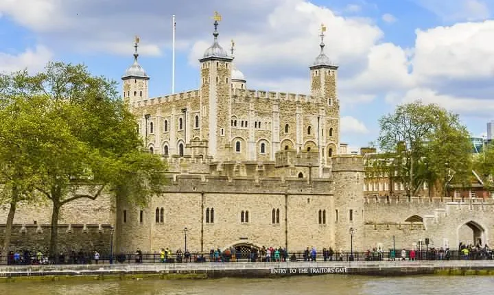 Tower of London and Crown Jewels Exhibition Ticket