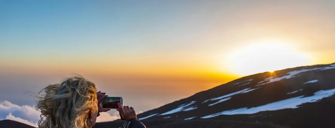 Mount Etna guided sunset tour with Sicilian dinner