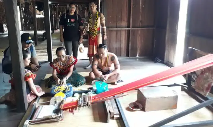 Semenggoh Wildlife & Sarawak Cultural Village & Jong's Crocodile Farm