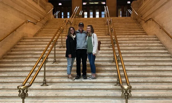 Movie and TV Guided Walking Tour Through Chicago Union Station
