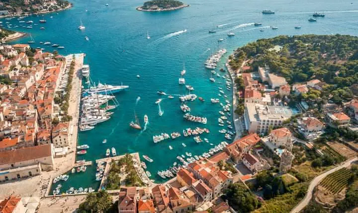 Full-Day Private Hvar, Brac, and Pakleni Islands Boat Cruise from Trogir