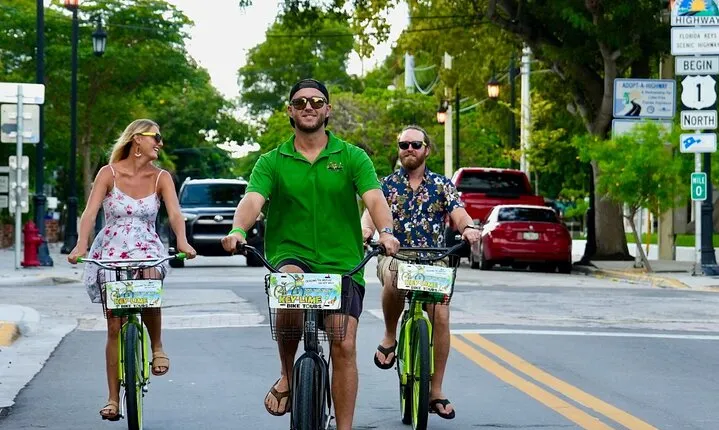 Guided Bicycle Tour of Old Town Key West