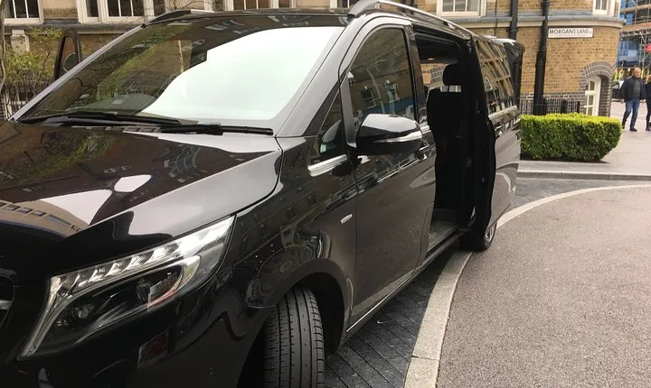 London Stansted Airport Private Transfers to/from London (Postcode N1-NW1-SE1)