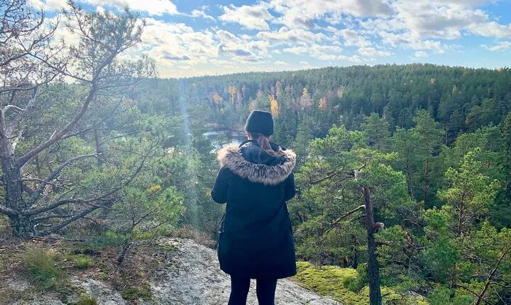 Stockholm: Nature Reserve Hiking Tour with Campfire Lunch