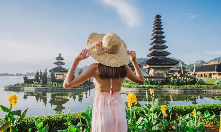 Private Full-Day West Bali Tour with Waterfall Visit