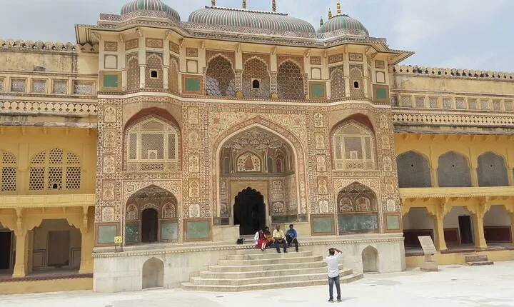 6 Days Guided Golden Triangle Tour – Explore Delhi, Agra & Jaipur