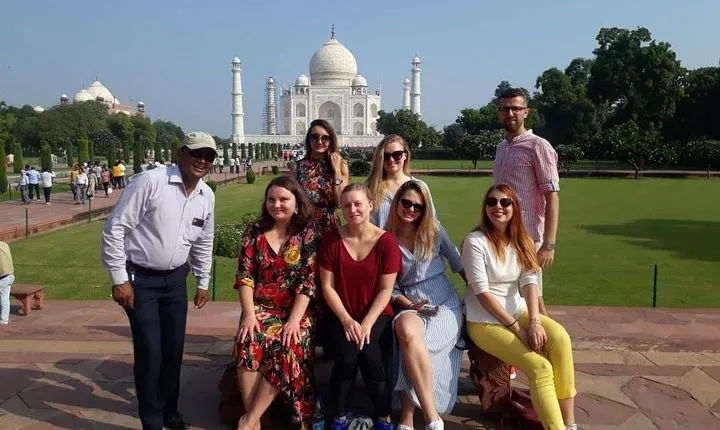 4 Days Golden Triangle Tour by Car with Hotel 