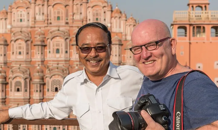 Explore Delhi Agra and Jaipur in a Golden Triangle Tour