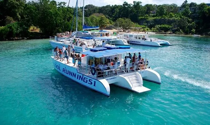 Party Catamaran and Snorkeling Tour in Montego Bay