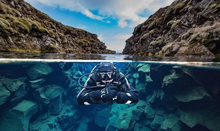 Silfra: Diving Between Tectonic Plates and Pick Up from Reykjavik