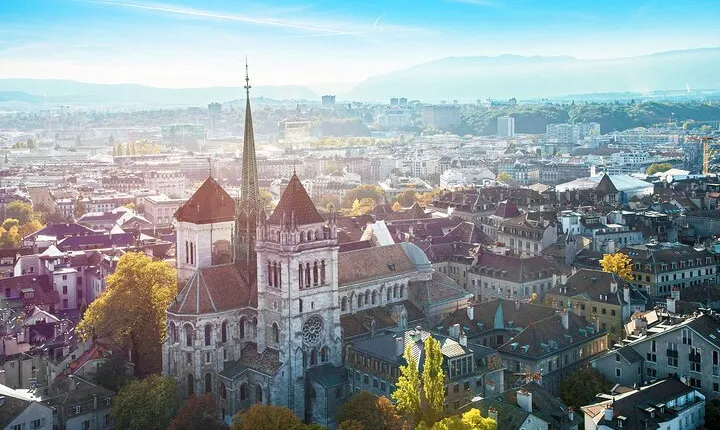 3-Day Pass from Zurich to Geneva with Interlaken and Chamonix