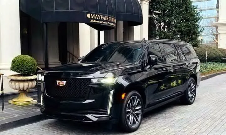 Private Transfer: Newark Airport EWR to New York by Luxury SUV