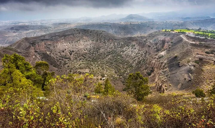 Private Tour of Gran Canaria Volcano and Canary Wine tasting