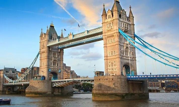 Fullday London Private tour with Car driver &option:Guide