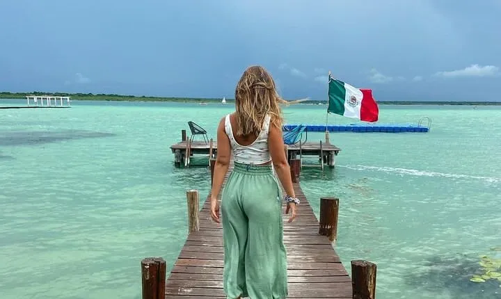 Amazing Magic Tour Bacalar - Discover Beauty of Seven Color Lagoon from Cancun