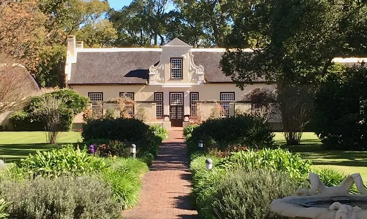 Private tour of the Cape wine regions with wine tasting