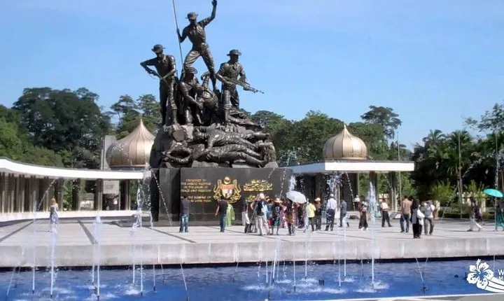 City Tour with Batu Cave and Fireflies Tour