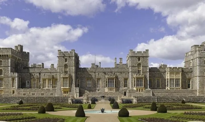 From London: Windsor Castle Full Day Guided Tour By Train
