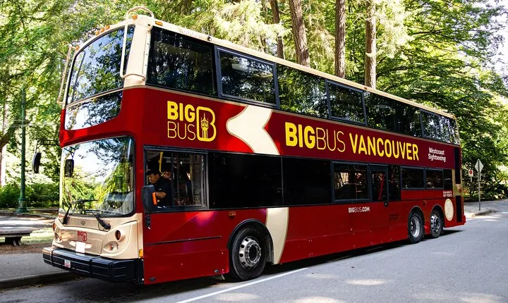 Hop-On Hop-Off Vancouver + Luggage + Attractions