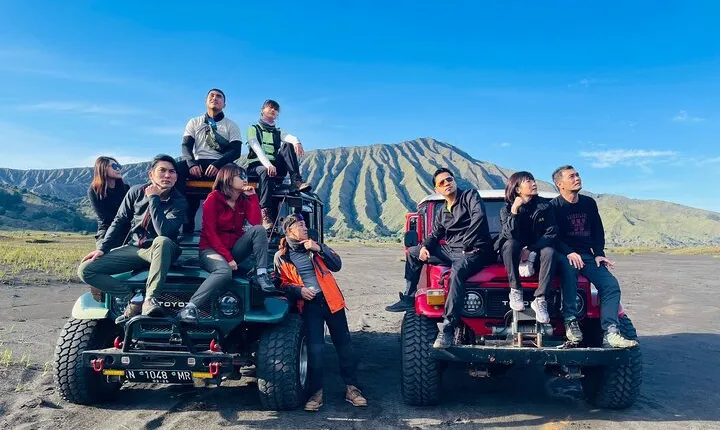 Mount Bromo Private Sunrise Day Tour - From Surabaya or Malang
