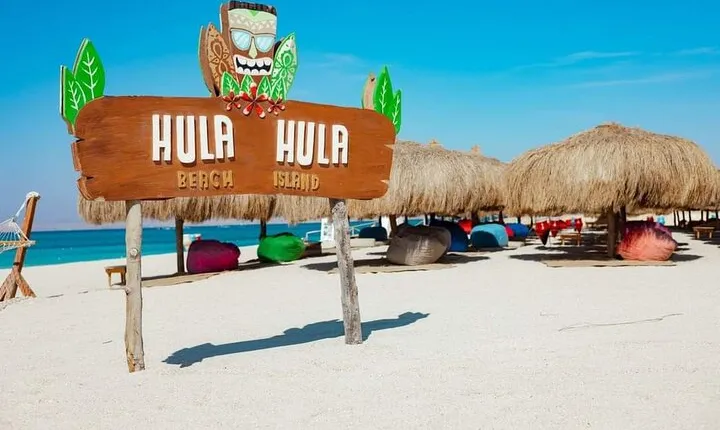 Hula Hula Island Snorkeling Trip in Hurghada