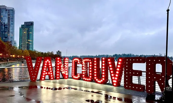 Vancouver Top Attraction Highlights Tour Private With Capilano