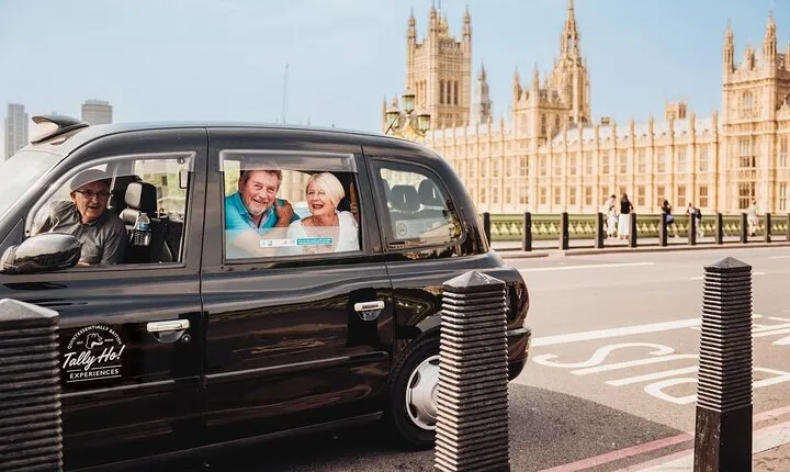 London Private Taxi Tour: Royals & Hidden Gems with Hotel Pickup