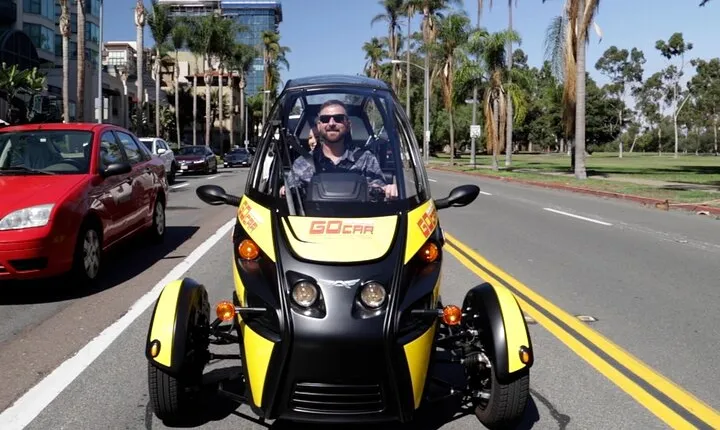 GPS Talking Electric GoCar: 2 Hour Coronado tour