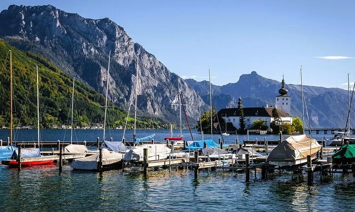 Private Day Trip Hallstatt, Admont Abbey, Ort Castle from Vienna