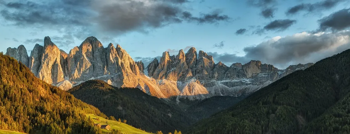 Full-day tour of Dolomites and Ortisei from Lake Garda