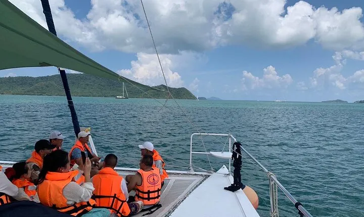 Phuket Racha Coral Islands Full Day Tour by Speedboat/Catamaran