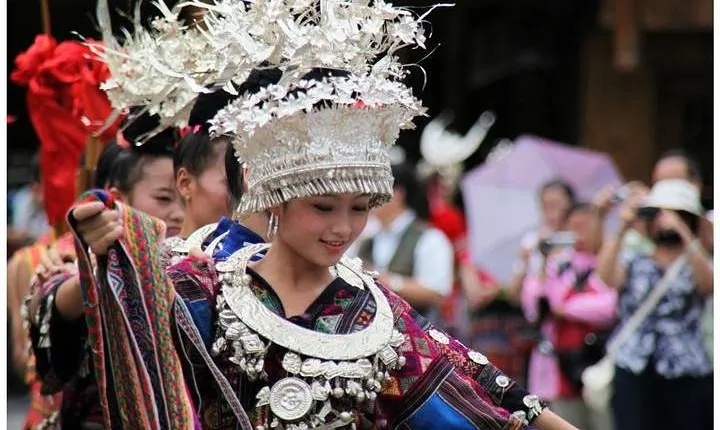 2-Day Private Guizhou Kaili Ethnic Minority Cultural Tour from Guiyang with Accommodation