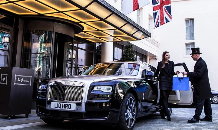 Luxury Rolls Royce at Your Disposal in London