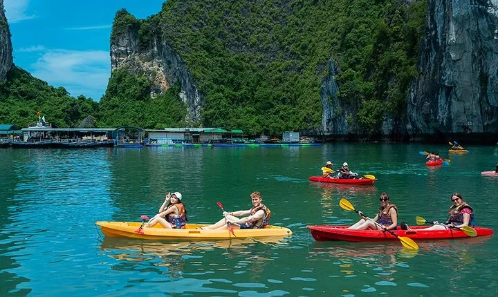 Gratiot 5-Star Cruise Full Day Sightseeing Halong Bay