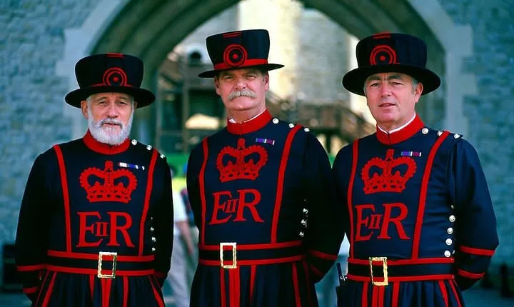Easy Access Tower of London Crown Jewel Torture and Executions