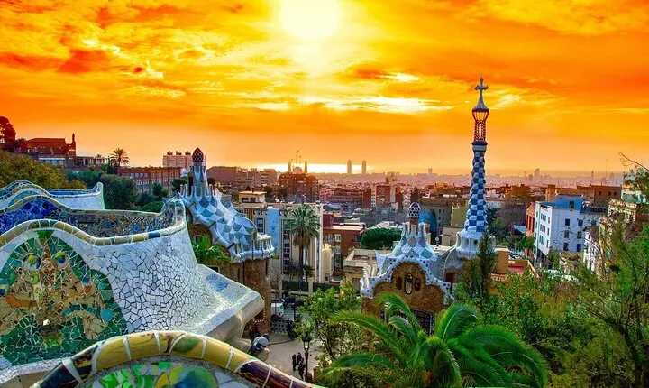 Barcelona Park Guell Skip the Line Guided Tour
