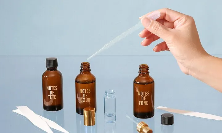 Mini Perfume Workshop in PARIS - ONLY in Spanish
