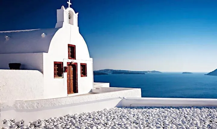Santorini Island Private Custom Tour in Half or Full Day