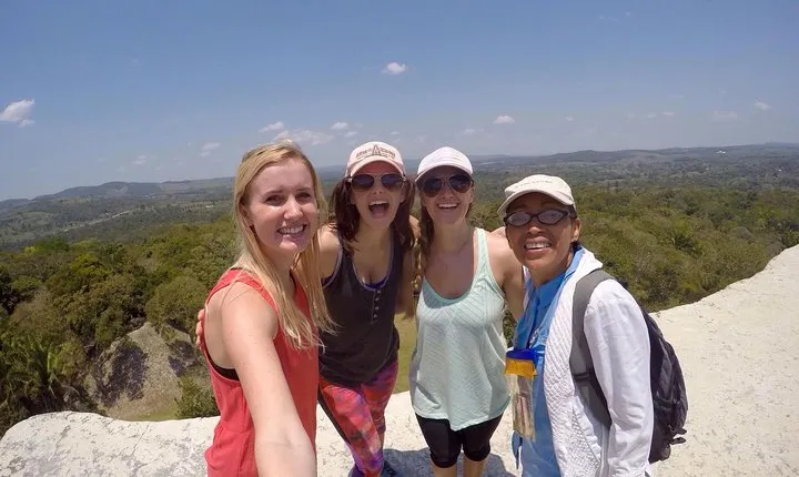 Xunantunich and Cave Tubing Combo Tour from San Ignacio