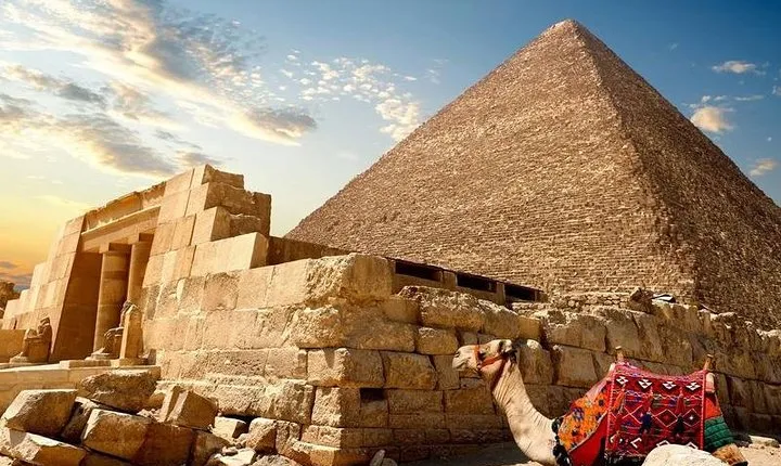 Pyramids of Giza Egyptian Museum Sphinx and Khan El Khalili Bazaar