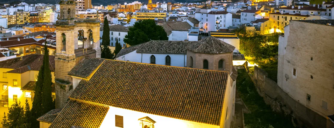 Recorrido a pie sobre las leyendas y los misterios de Jaén