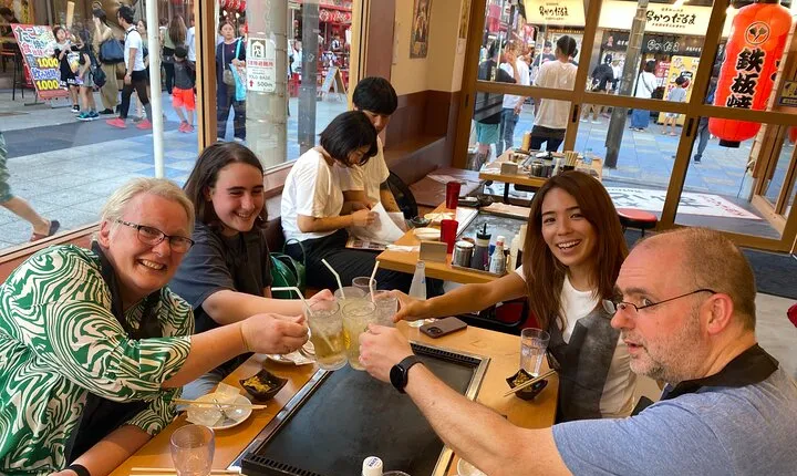 Osaka Soul : IZAKAYA Shinsekai to Dotonbori Food Paradise!