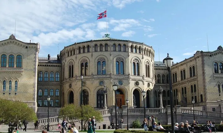 Oslo Self-Guided Murder Mystery Tour by Stortinget