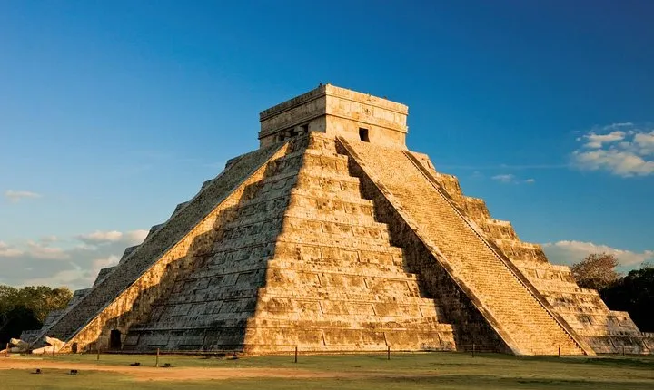Chichen Itza, Izamal & Cenote Private Tour from Merida