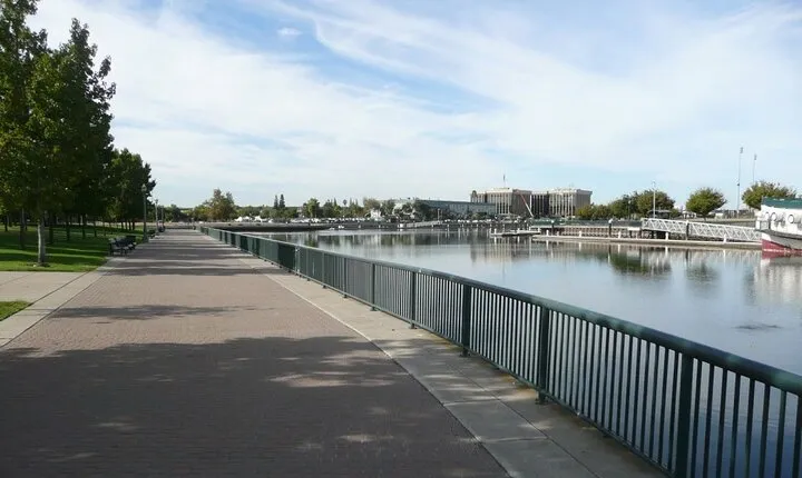 Self-Guided Scavenger Hunt: Stockton Adventure