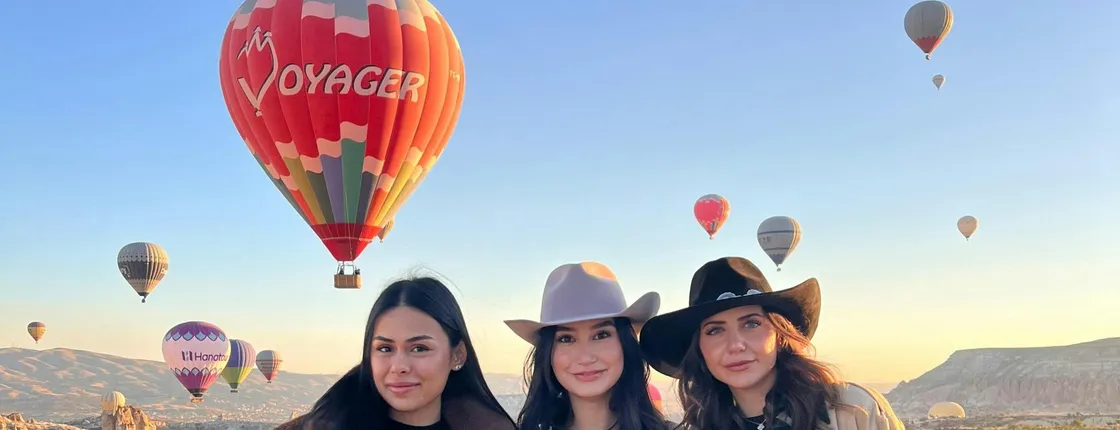 Cappadocia hot air balloon watching tour at sunrise