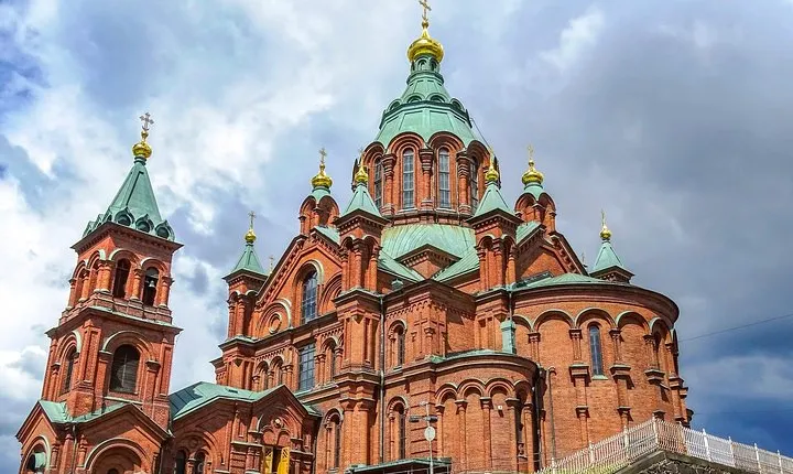 Historic Helsinki: Exclusive Private Tour with a Local Expert