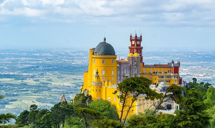 Sintra and Óbidos Tour from Lisbon